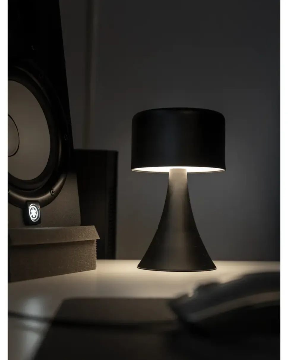 Bordslampa svart - H 21 cm