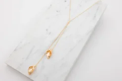 Halsband lilja - guld
