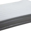 Luftmadrass med pump 150x195cm