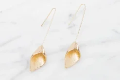 Örhängen lilja - guld